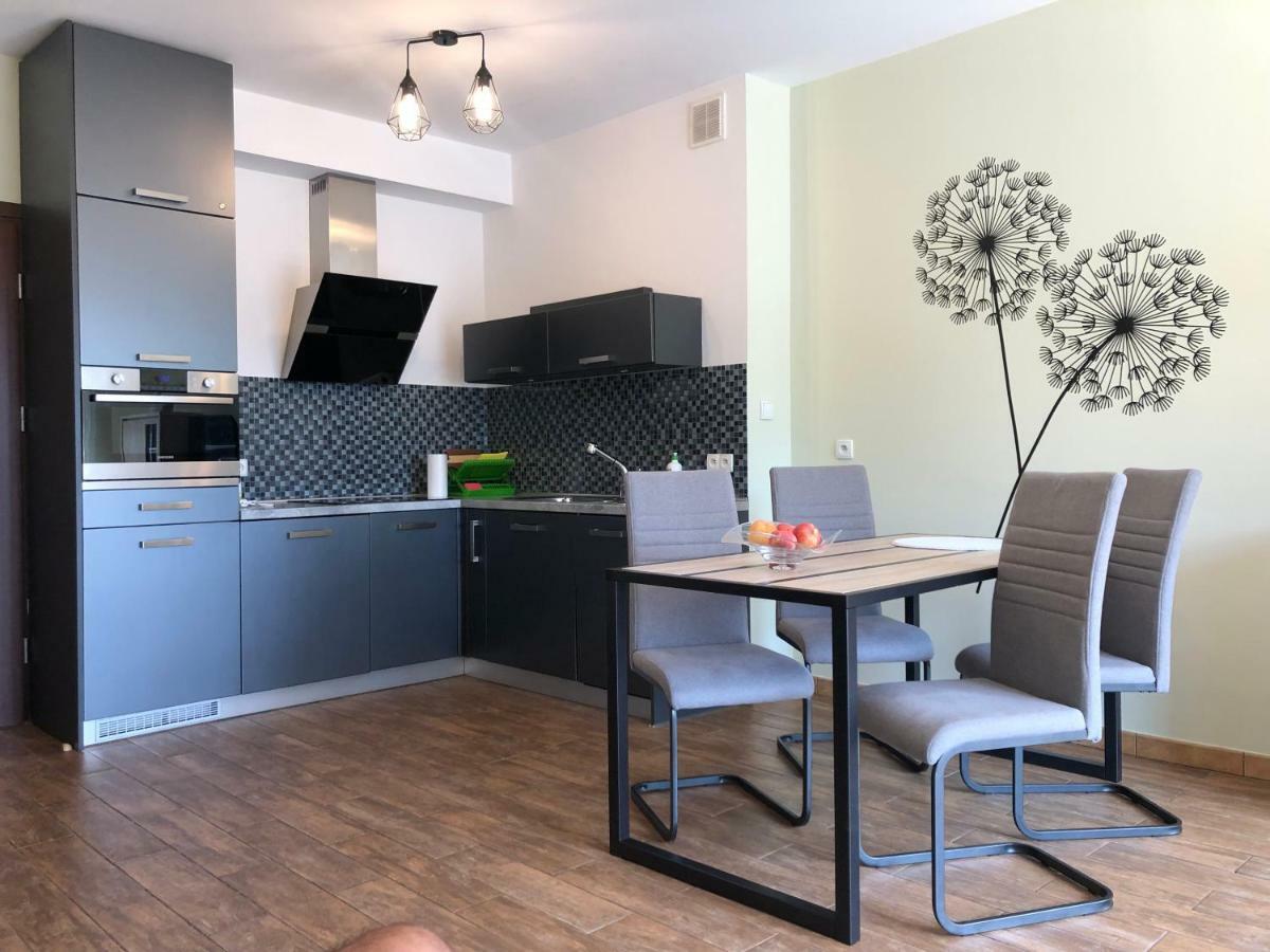 Luxapartament 1 - Z Widokiem I Garazem W Nowym Zeta Park Ustron Ngoại thất bức ảnh